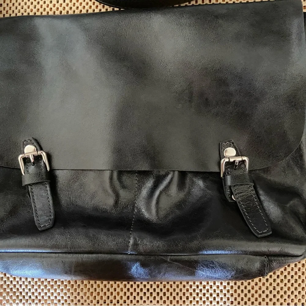 NWT Genuine Leather Black Men's Bag (35x26.5x12.5 cm) Made In Europe